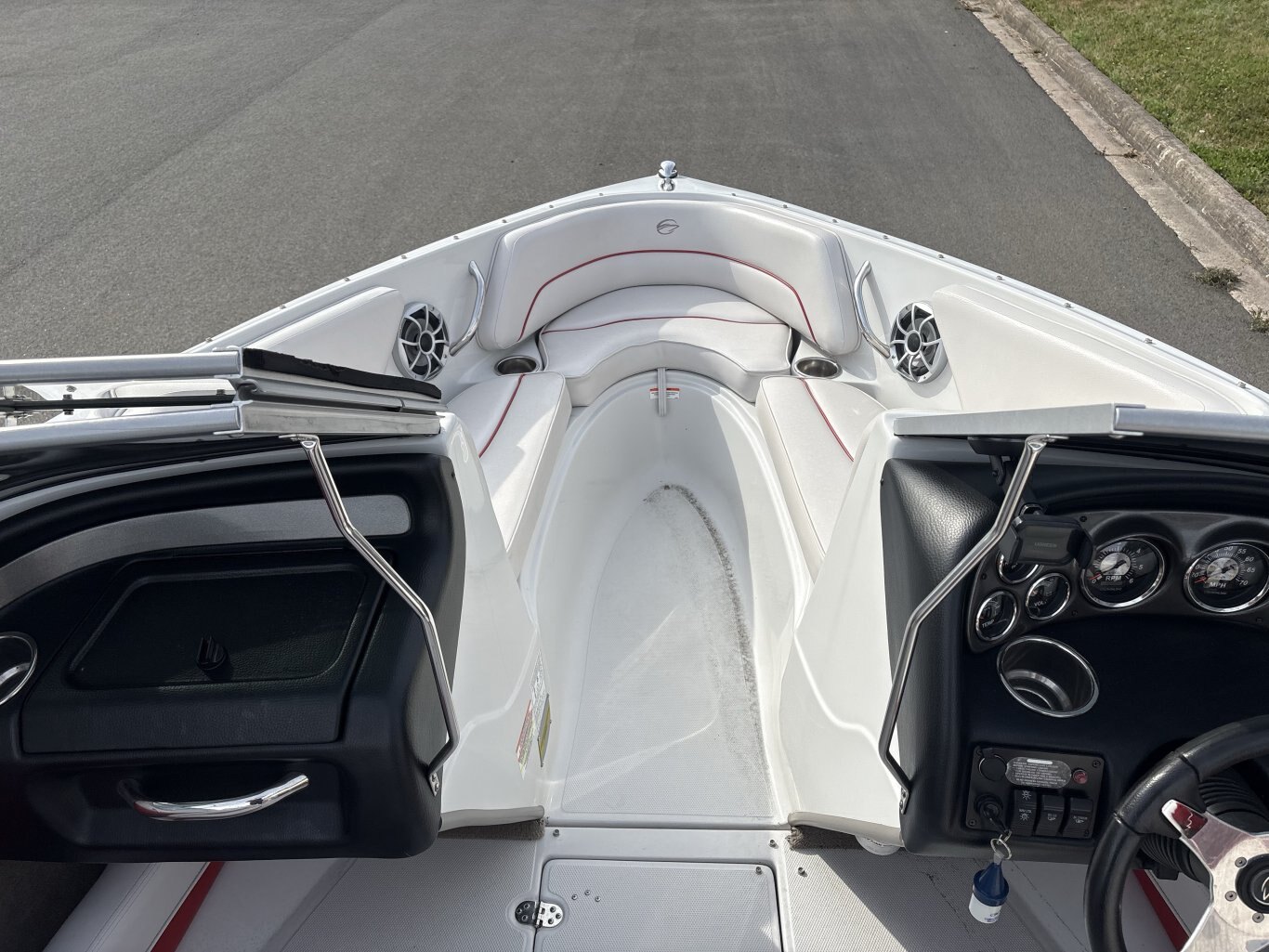 2012 CROWNLINE 185 SS