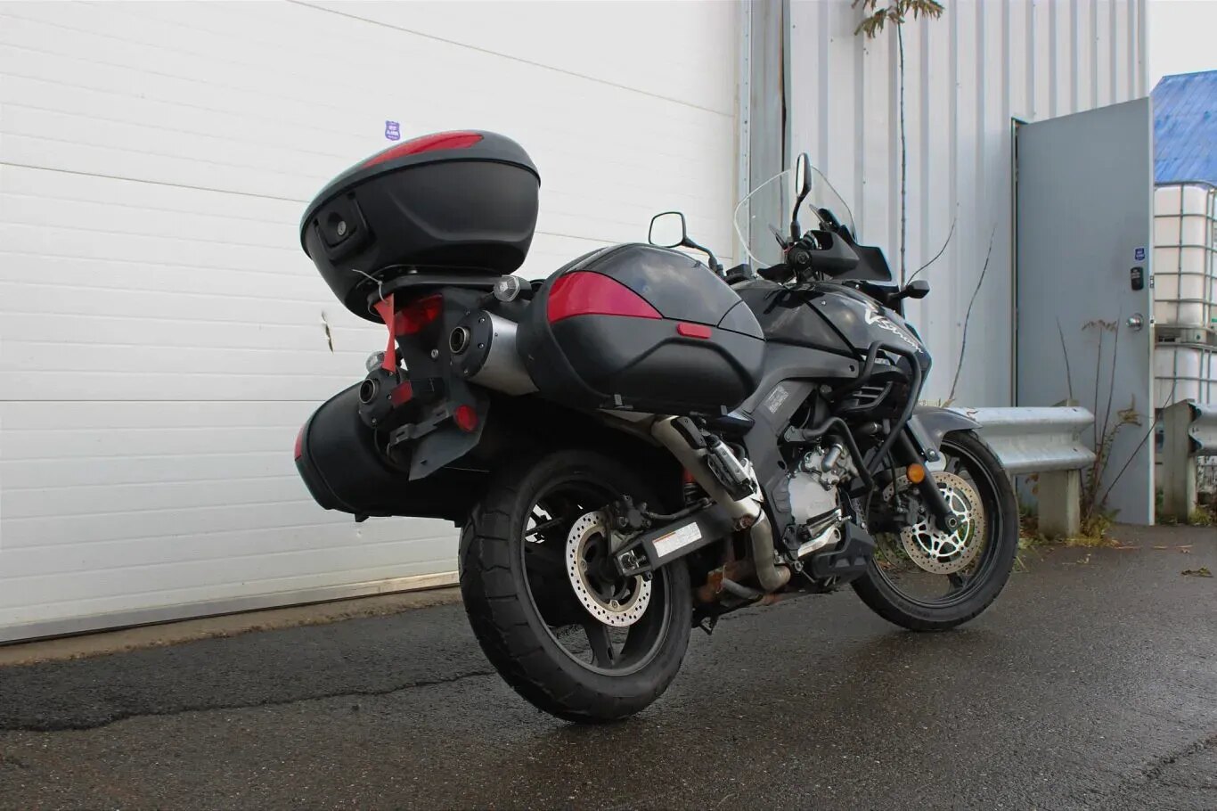 2011 SUZUKI DL 1000