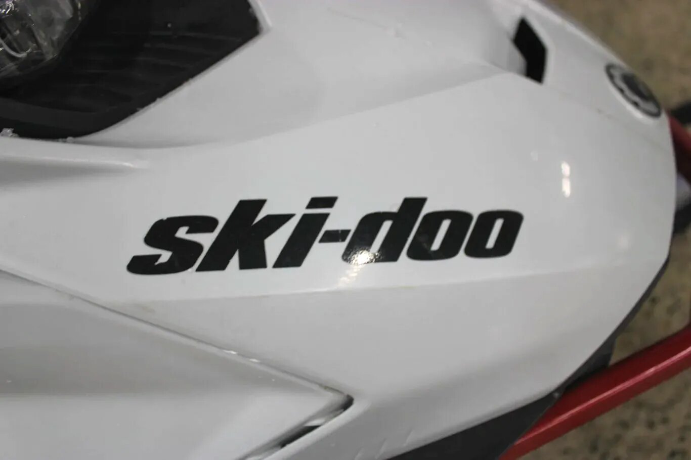 2023 SKIDOO SUMMIT X 850 TURBO 154