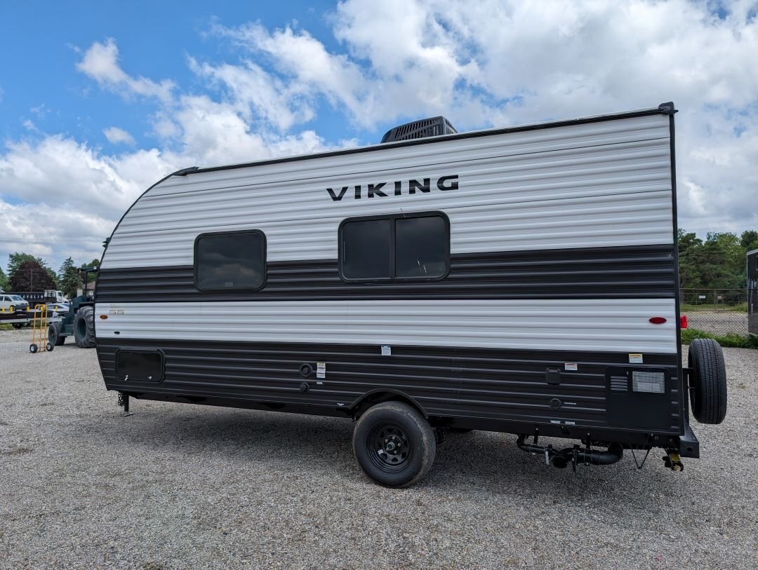 2024 Viking 17FQ Deluxe