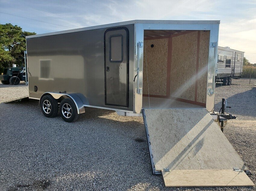 2024 Tow Tek Trailers 7x19 Aluminum Drive in/Drive out Enclosed RV Door and Extras!