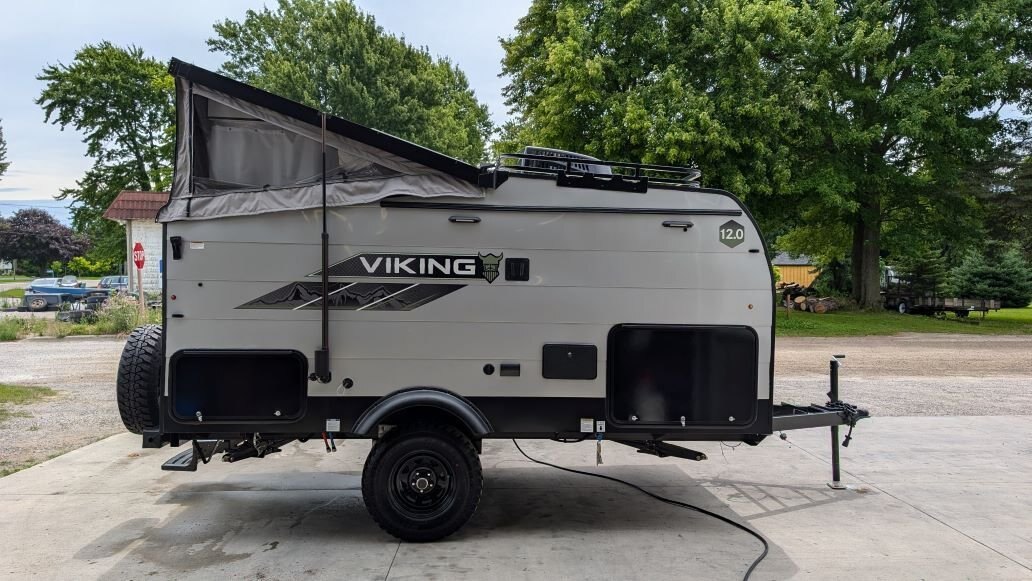 2023 Viking 12.0 Pro Off Road Package