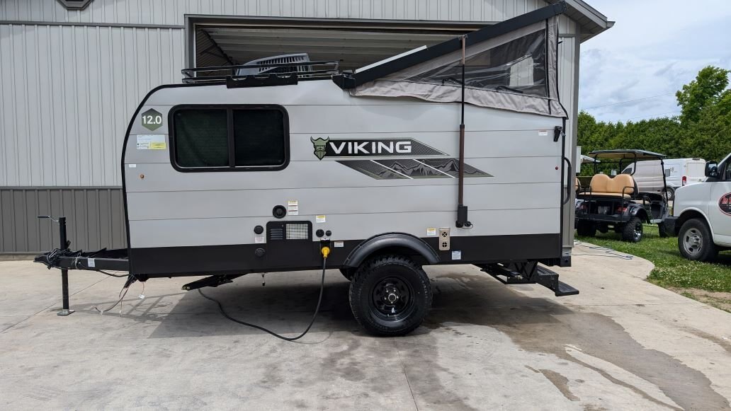 2023 Viking 12.0 Pro Off Road Package