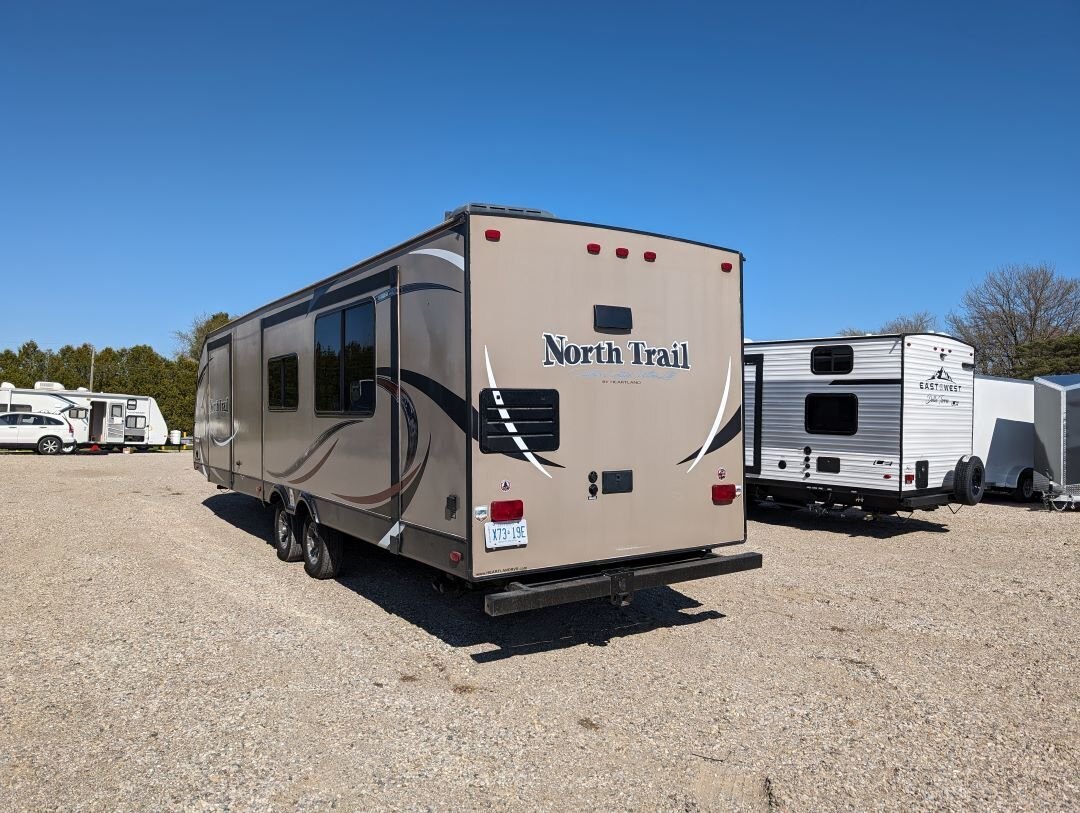 2013 Heartland North Trail 30RKDD Caliber Edition Mint Condition