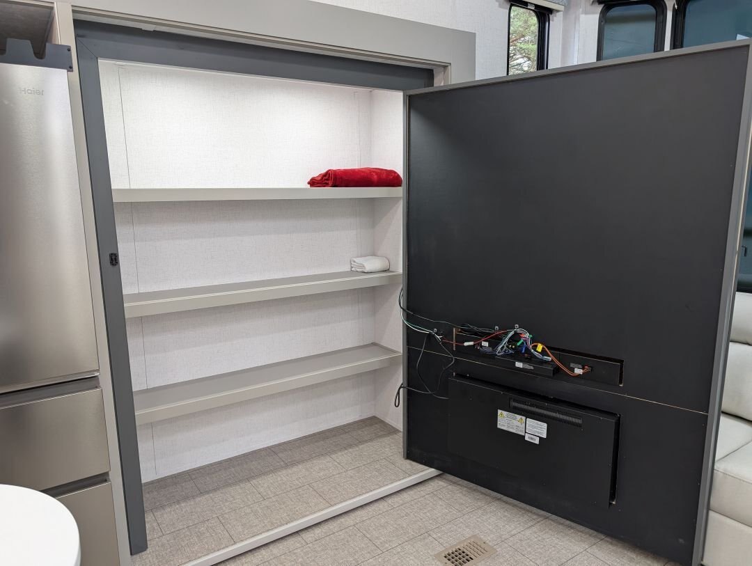 2026 Recreation by Design Baypoint 400DL