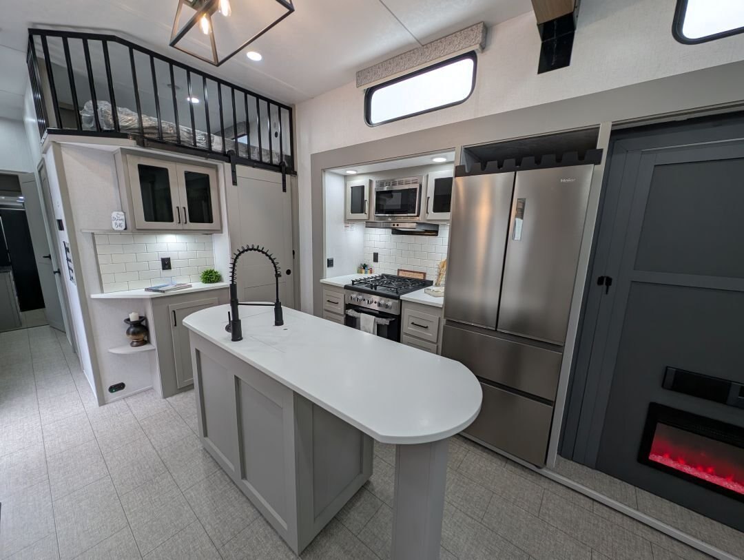 2026 Recreation by Design Baypoint 400DL