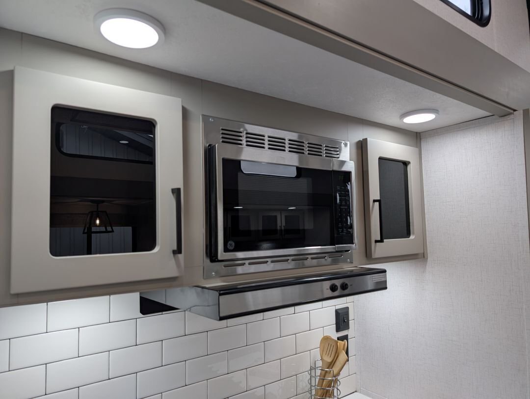 2026 Recreation by Design Baypoint 400DL