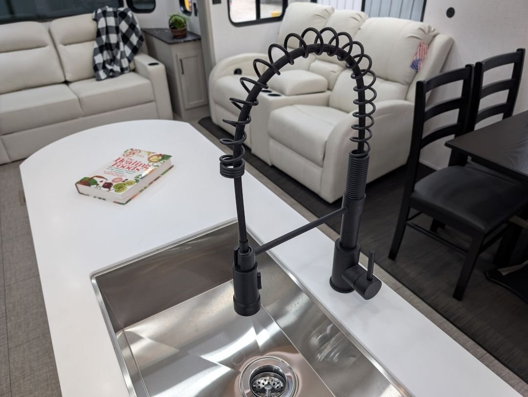 2026 Recreation by Design Baypoint 400DL