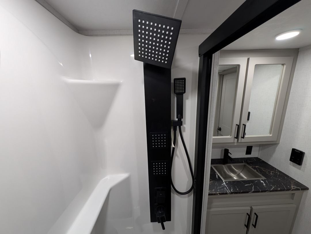 2026 Recreation by Design Baypoint 400DL