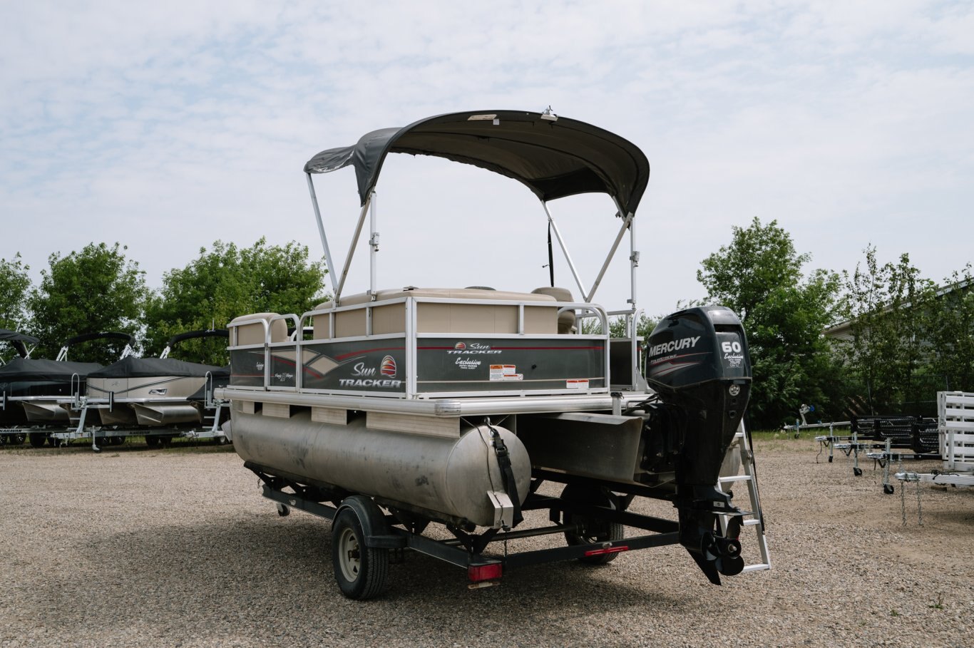 2019 Party Barge 18 DLX