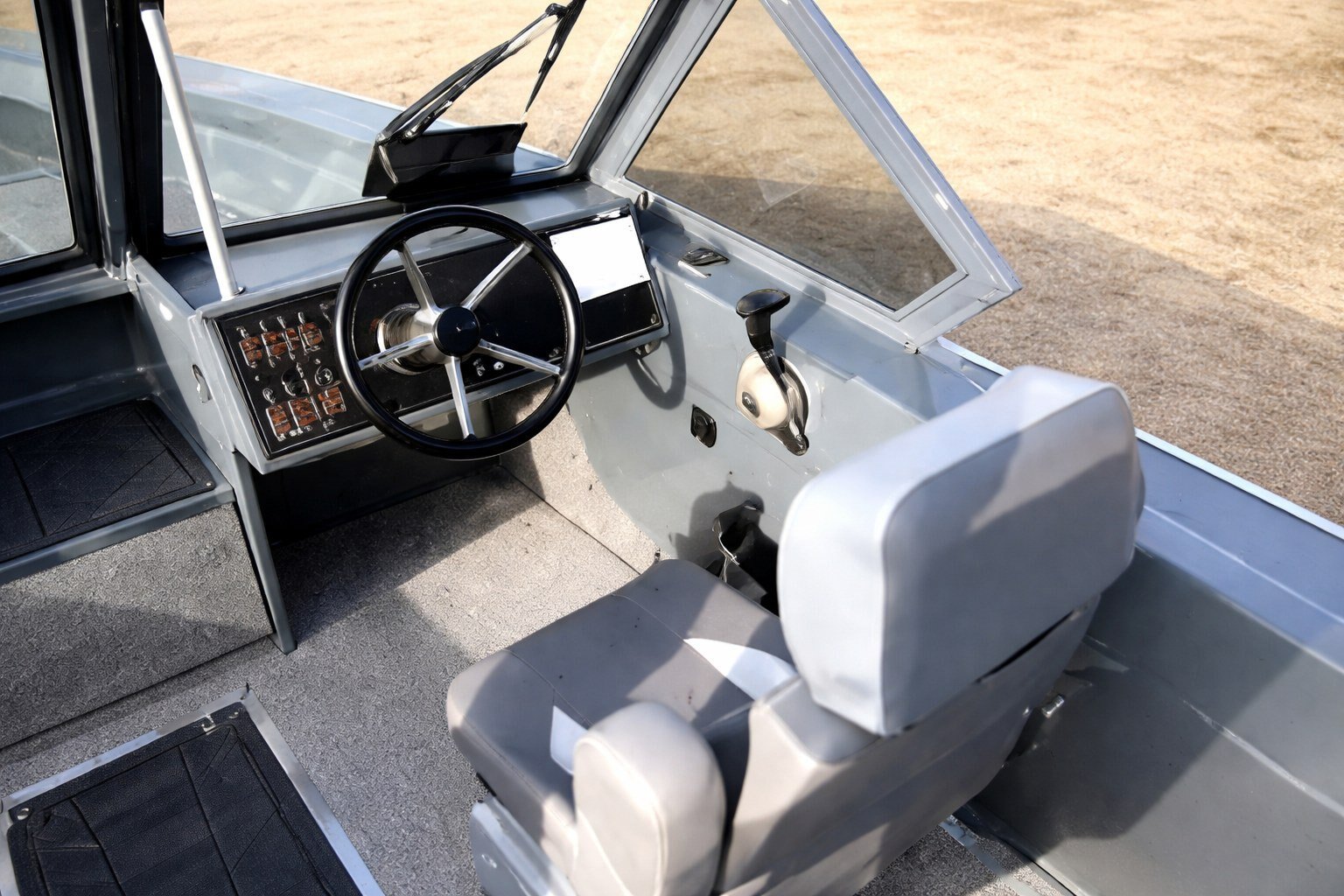 2026 Hewescraft 221 Evolution With Yamaha 250HP