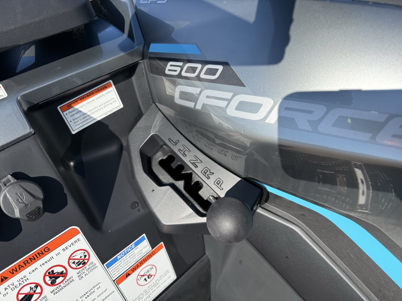 2026 CFMOTO CFORCE 600 Velocity Grey