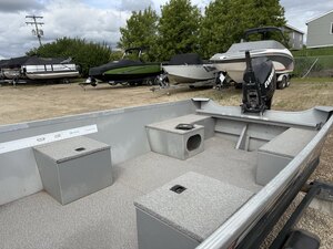 2018 Alumacraft V16 with 25 Evinrude Etec