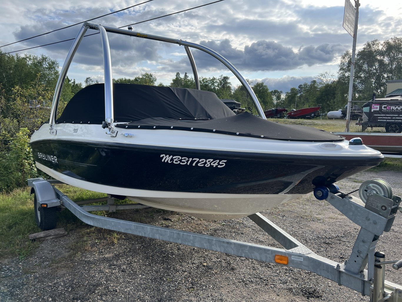 2011 Bayliner 175 with Monster Tower