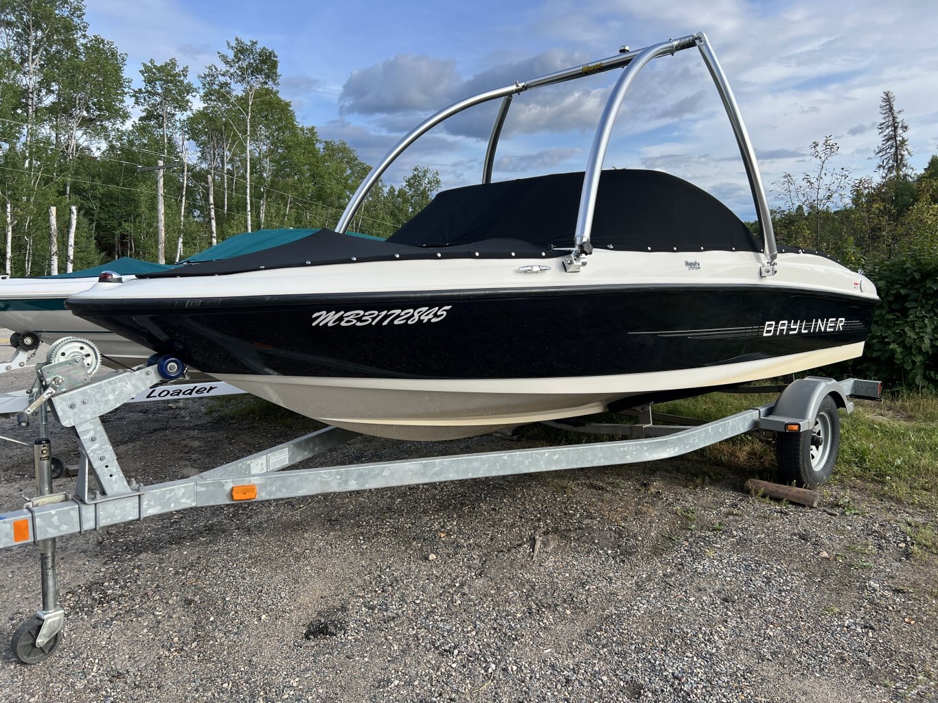 2011 Bayliner 175 with Monster Tower