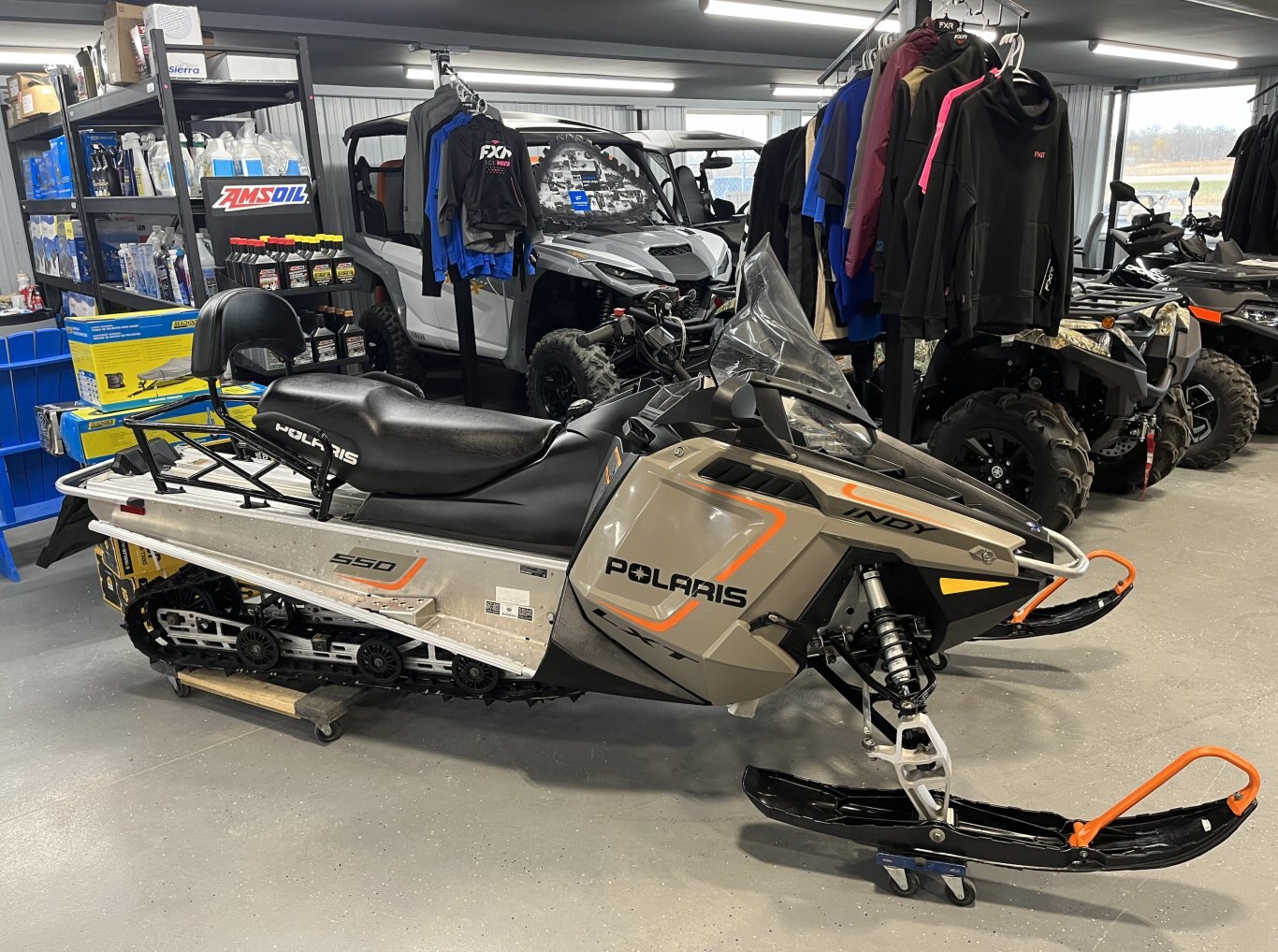 2023 Polaris Indy 550 LXT 404 KMS