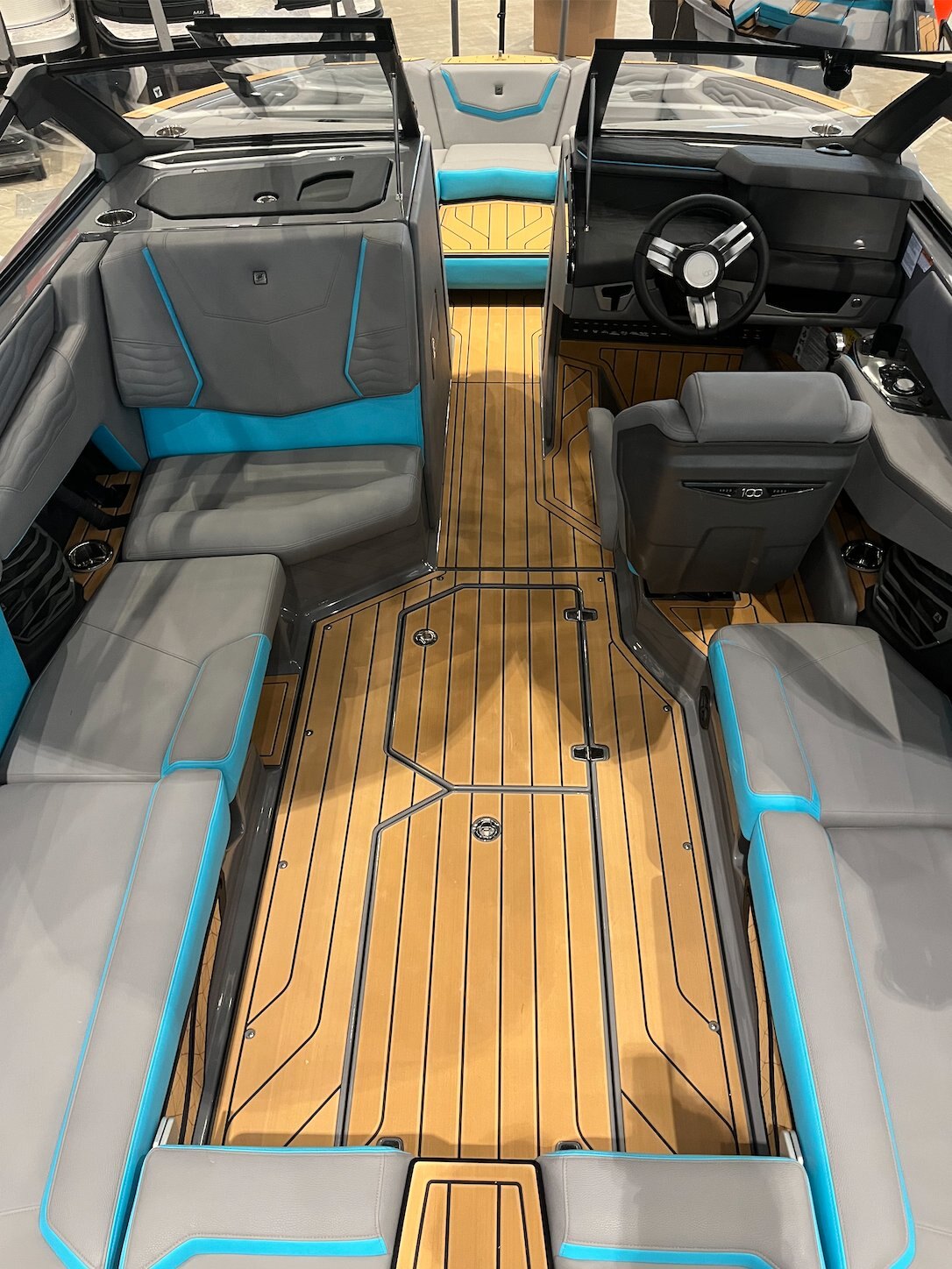 2025 Nautique Super Air G23