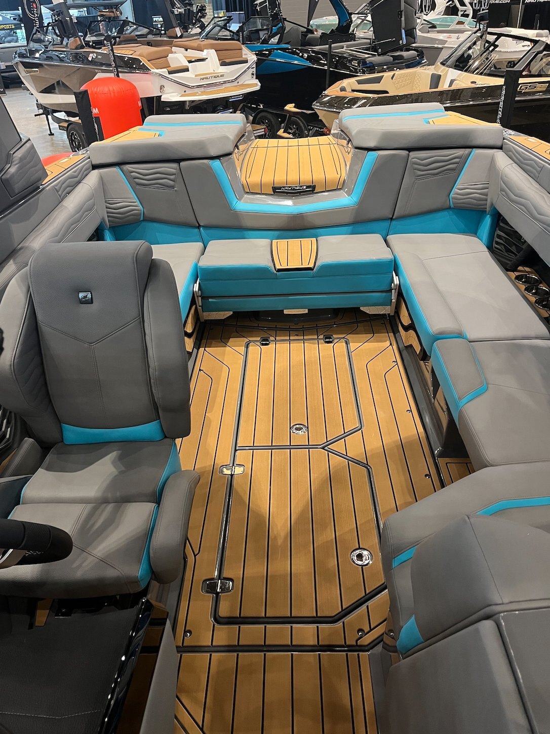 2025 Nautique Super Air G23