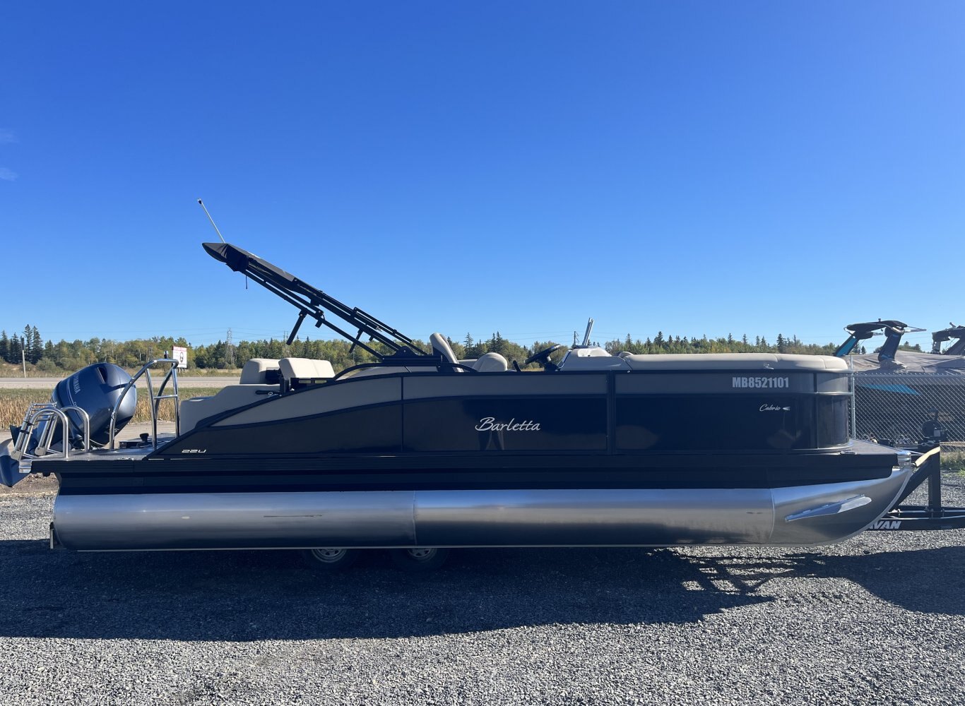 2022 Barletta Cabrio 22U Pre Owned Unit