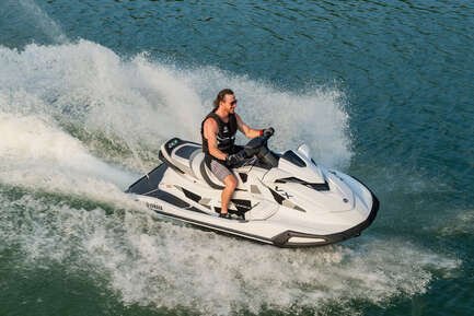 Waverunner VX Cruiser HO with Audio