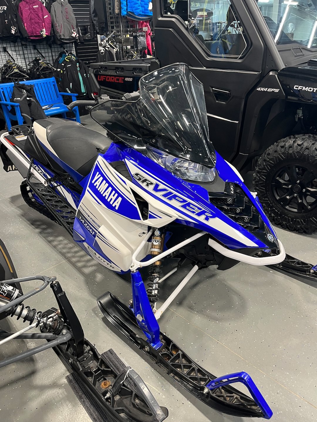 2017 Yamaha Viper S TX 137