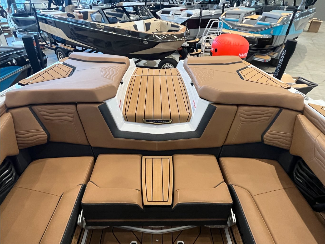 2025 Nautique Super Air Nautique G23