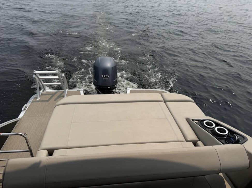 2018 Bennington 22SX Premium Consignment!