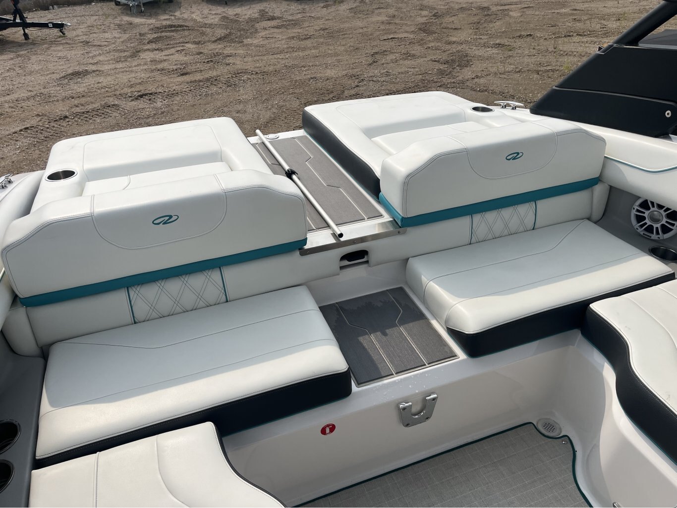 2022 REGAL LS2 SURF