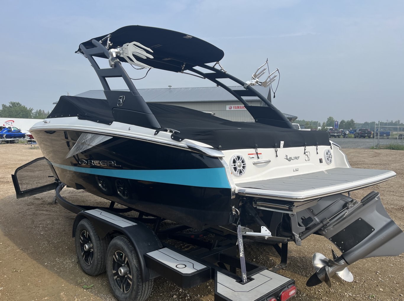 2022 REGAL LS2 SURF
