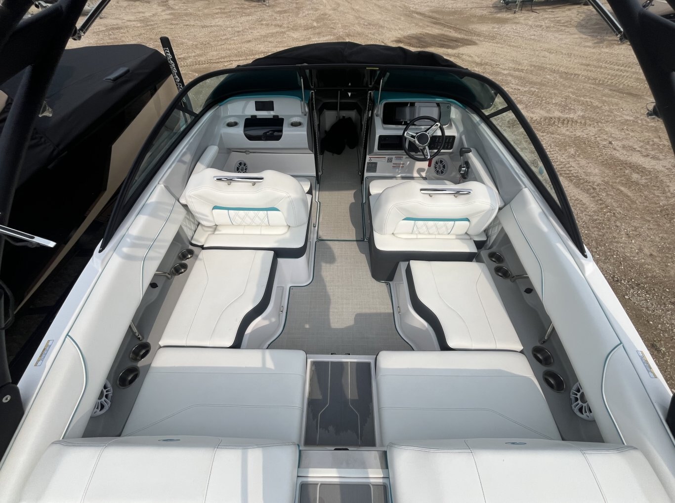 2022 REGAL LS2 SURF