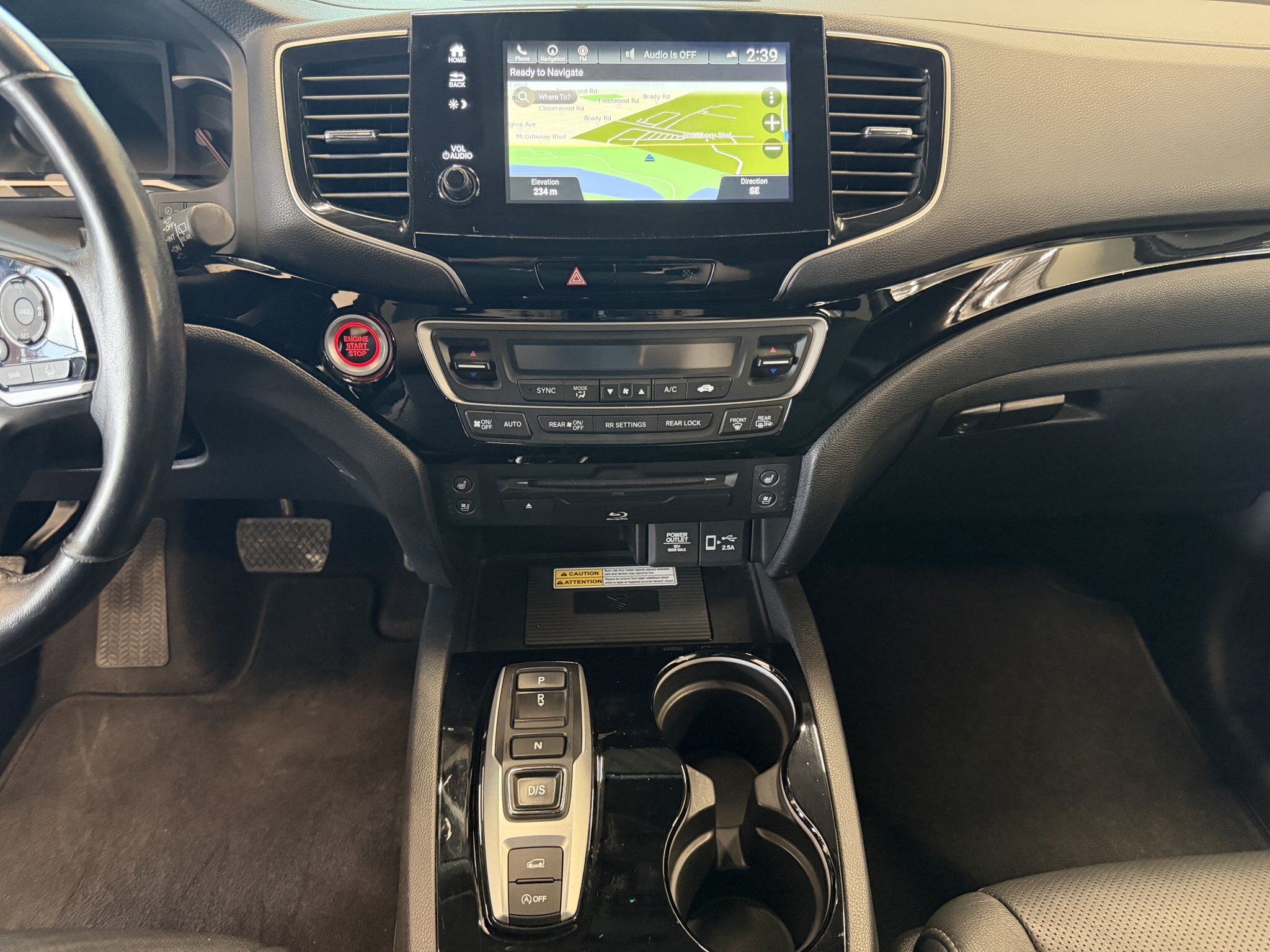 2021 Honda Pilot Touring AWD | 3.5l v6 | 3 row SUV