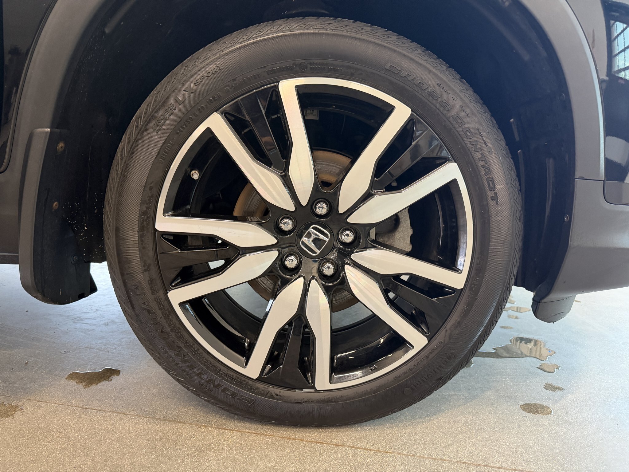 2021 Honda Pilot Touring AWD | 3.5l v6 | 3 row SUV