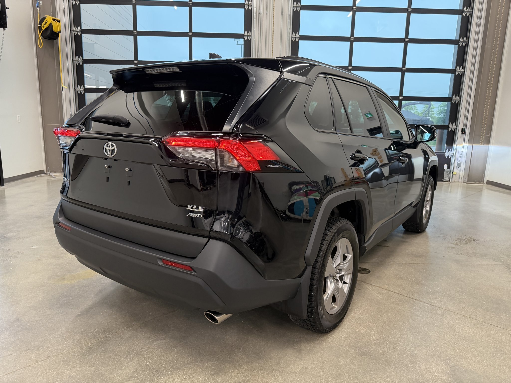 2023 Toyota Rav4 XLE AWD