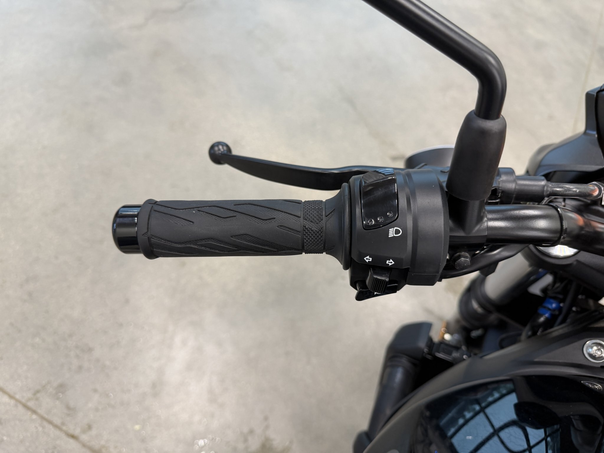 2023 Suzuki SV650 ABS
