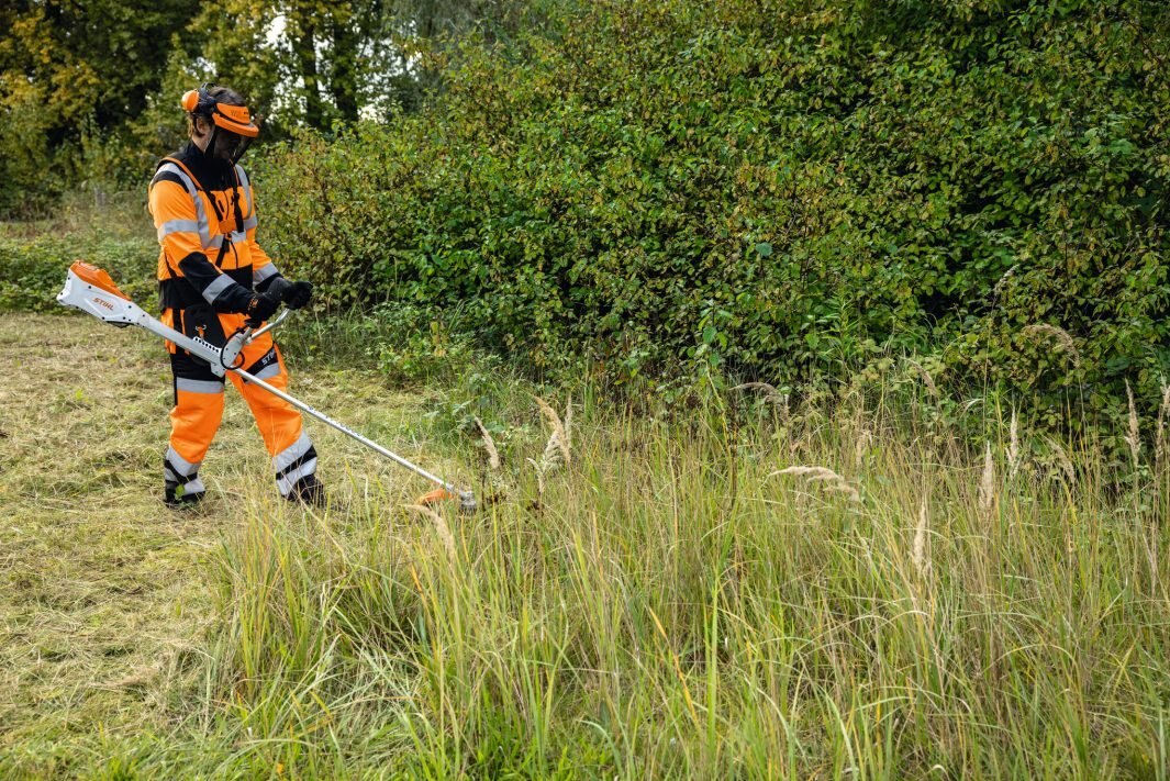 STIHL FSA 135 R FA012000012