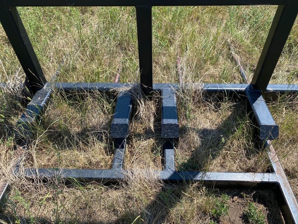 Kirchner Quick Attach Square Bale Forks for 1 or 2 Big Square Bales #7514 AS