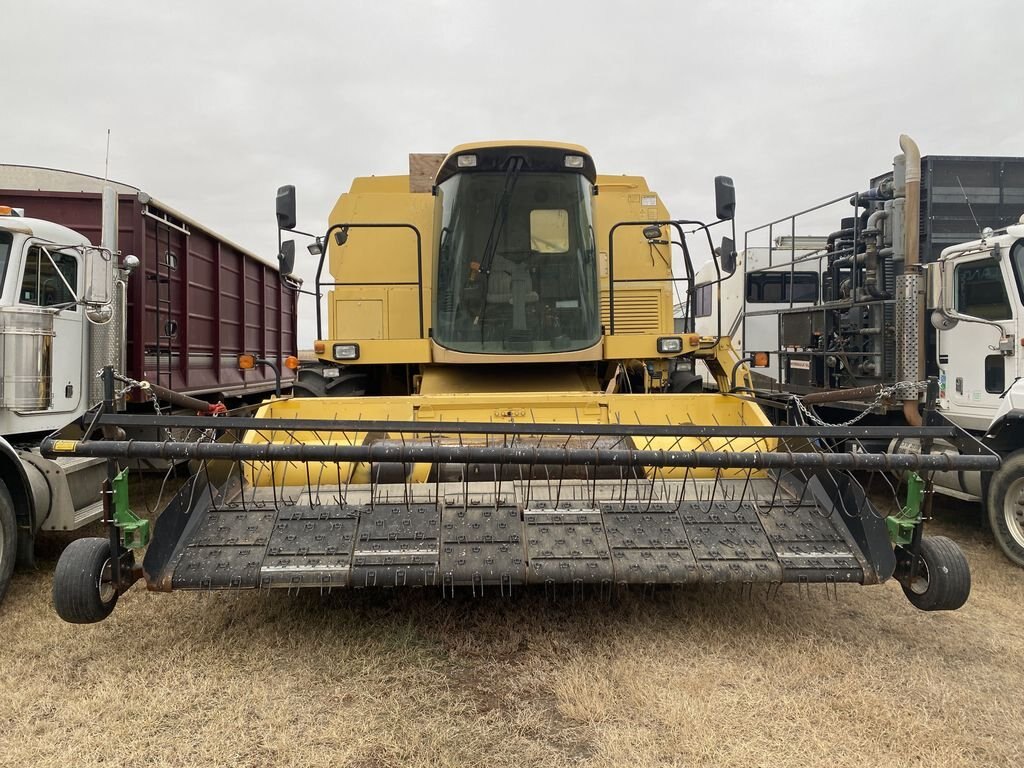 1994 NEW HOLLAND TX66 Combine #8014 BP