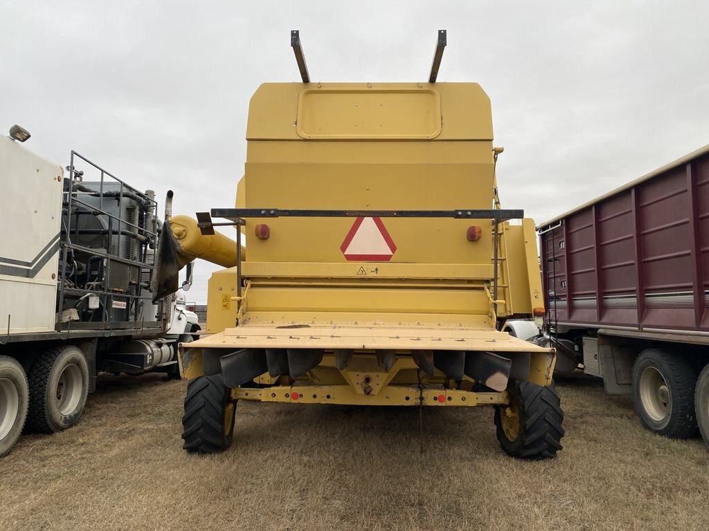 1994 NEW HOLLAND TX66 Combine #8014 BP