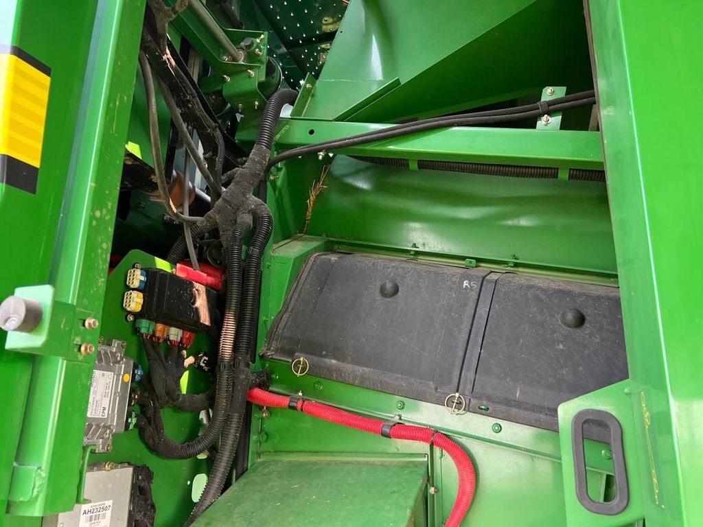 2011 John Deere 9870 sts Combine 7728 JF