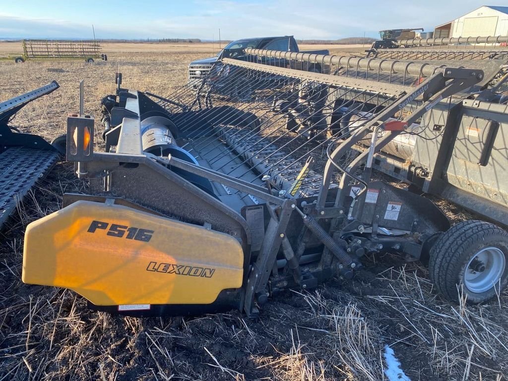 2014 Claas 670 Lexicon Combine with 14ft Pickup Header #8089 BP