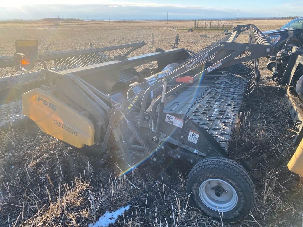 2014 Claas 670 Lexicon Combine with 14ft Pickup Header #8089 BP