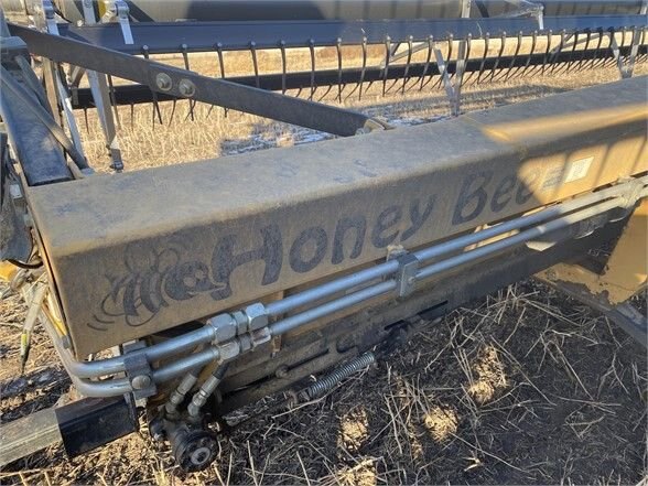 Honey Bee SP30 30ft Header #8118 BP