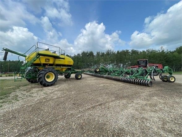 2002 John Deere 1820 Drill and 1900 Cart #7893 JF