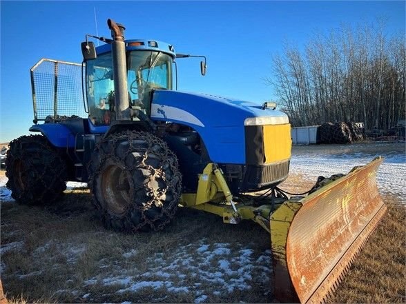 2002 New Holland TJ450 Tow Tractor #8174 JF