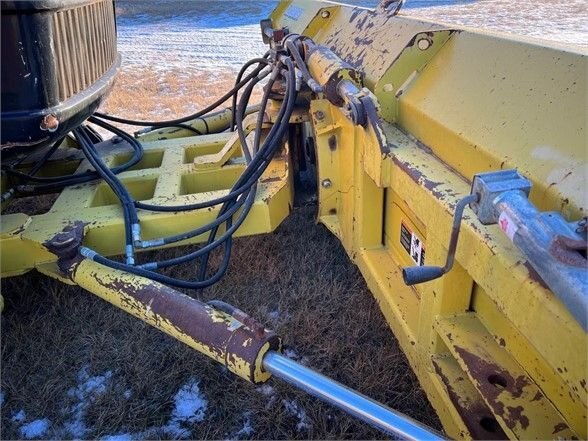 2002 New Holland TJ450 Tow Tractor #8174 JF