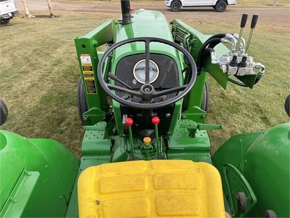 1981 John Deere 2140 Tractor with 148 Loader & Bucket #8125 BP