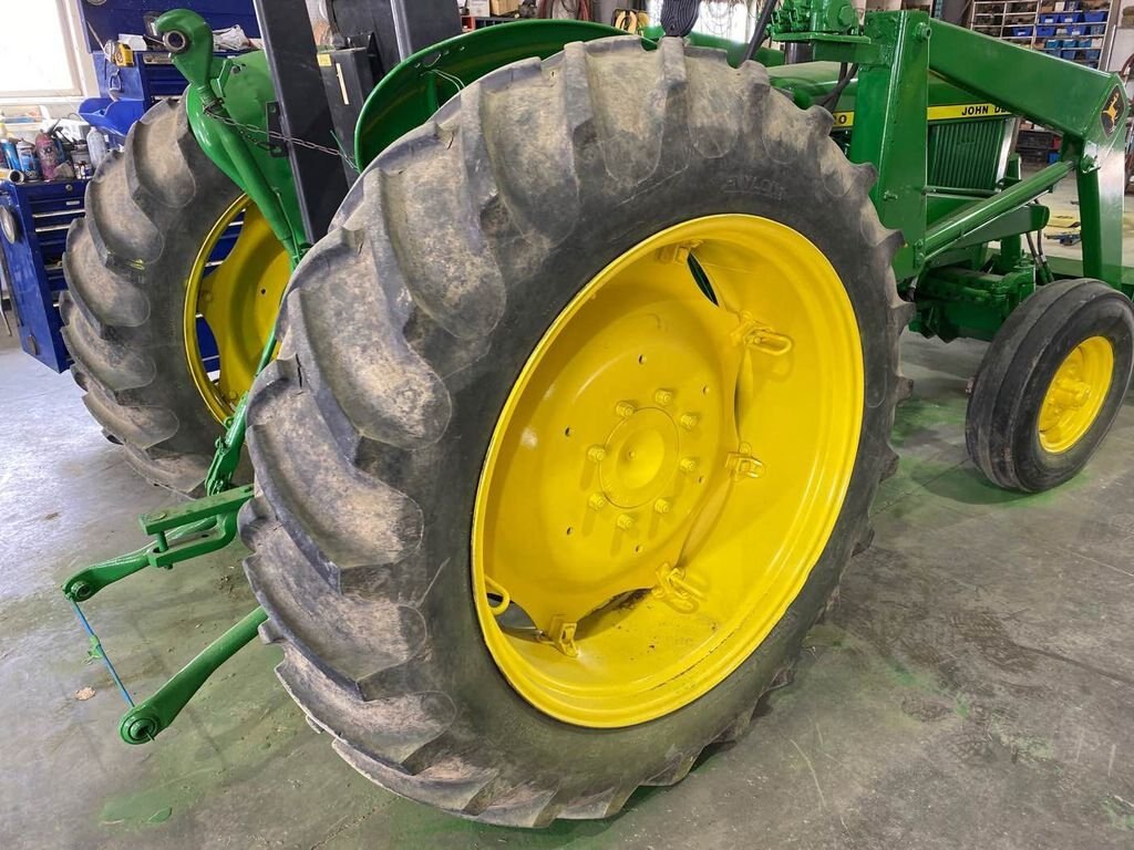 1969 John Deere 2120 Tractor with 48 Loader & Bucket #7704 BP