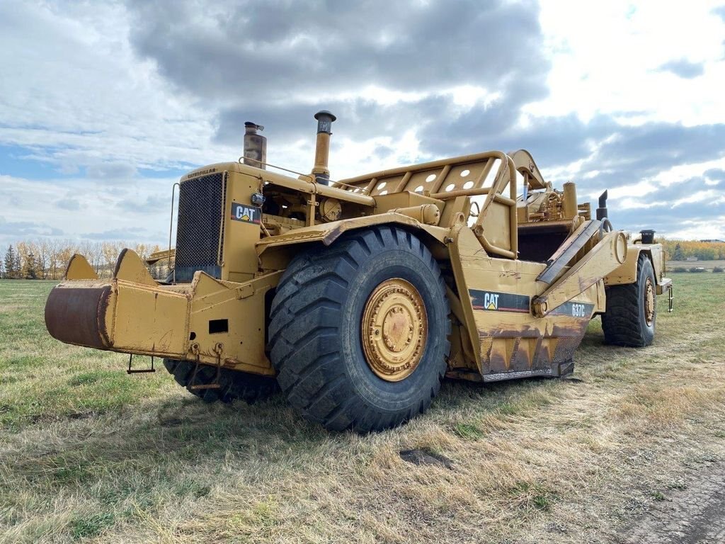 1975 Caterpillar 637C Motor Scraper #6521 BP