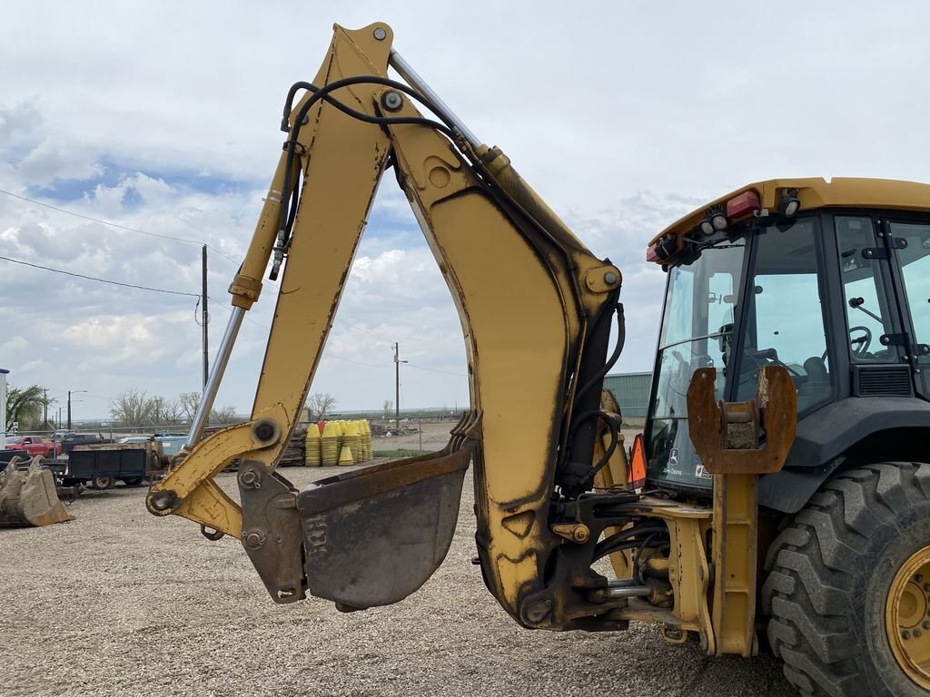 2006 Deere 710G Backhoe 4WD #8562 BP