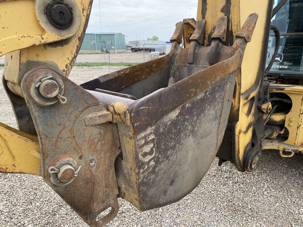 2006 Deere 710G Backhoe 4WD #8562 BP